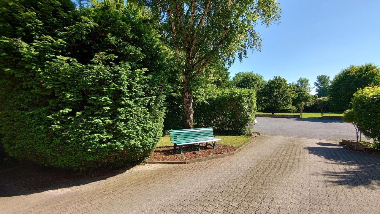 Hotel Landgasthof Fromm Untergruppenbach Exterior photo