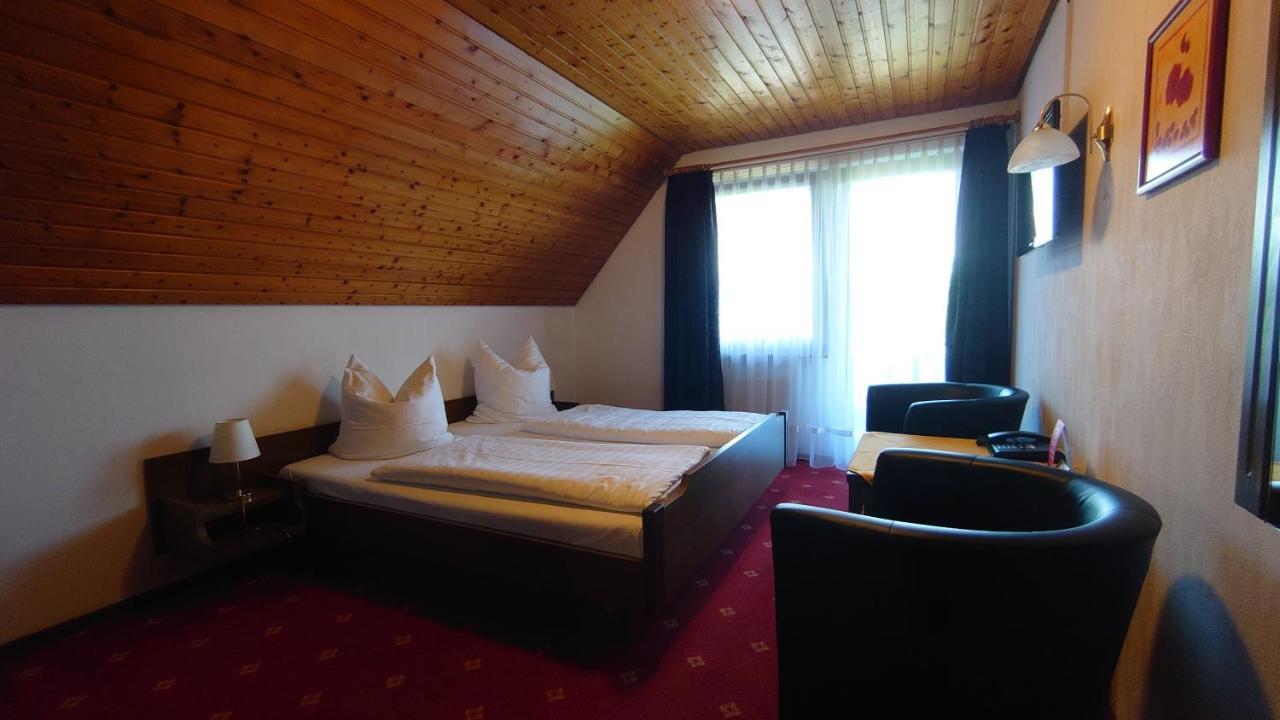 Hotel Landgasthof Fromm Untergruppenbach Exterior photo